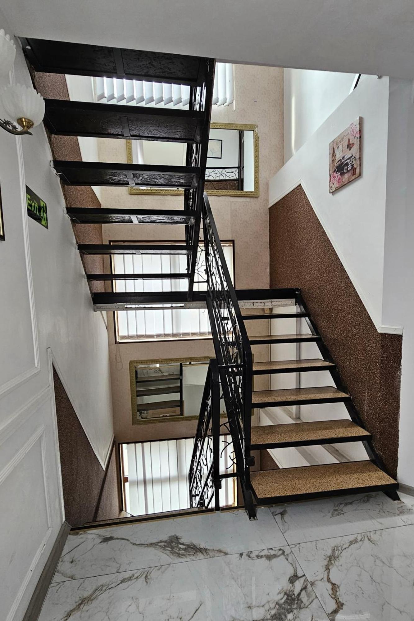 Flamingo 3* Piteşti